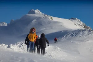 Jak zorganizować rodzinne ferie w górach?